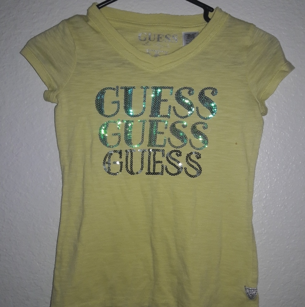 Girls Guess shirt